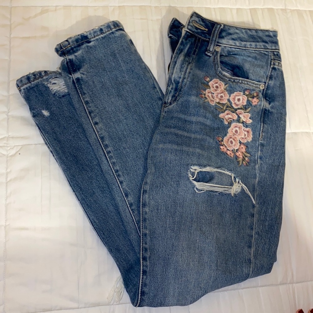 Garage size 3 floral ripped jeans